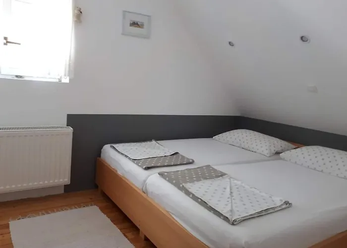 Stela Prázdninový dům *